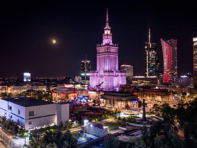 PAŁAC KULTURY I NAUKI. IKONA Z WIDOKIEM MA 71 LAT!